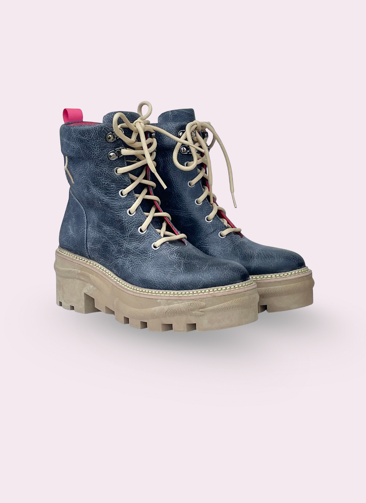 Smoke Gray GORGON boot