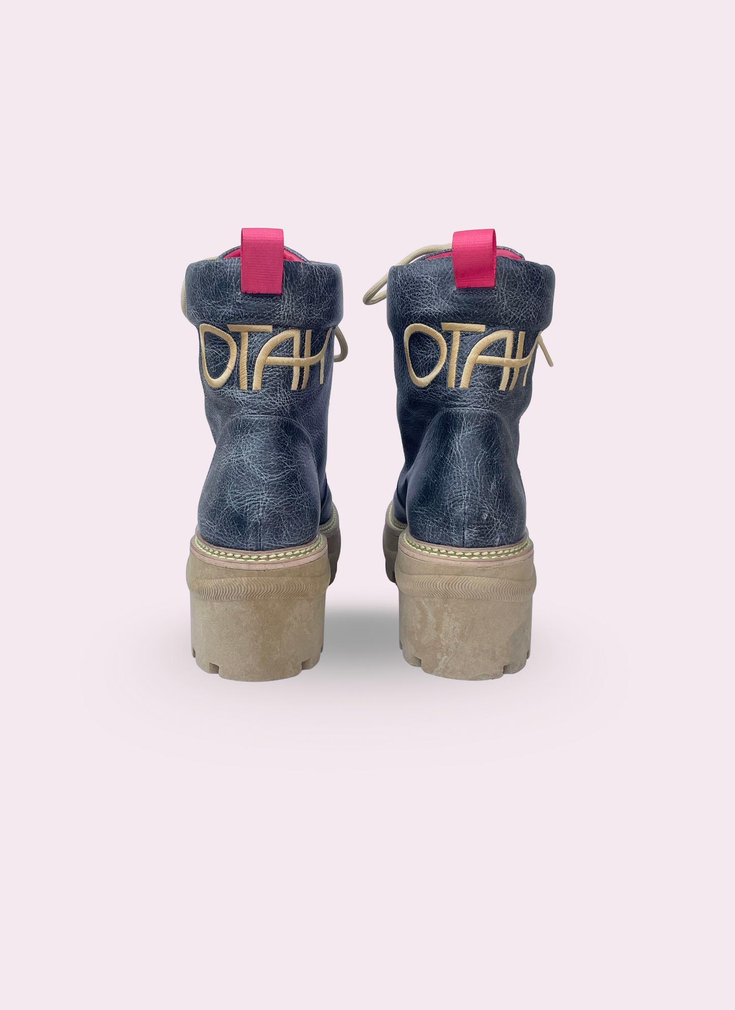 Smoke Gray GORGON boot
